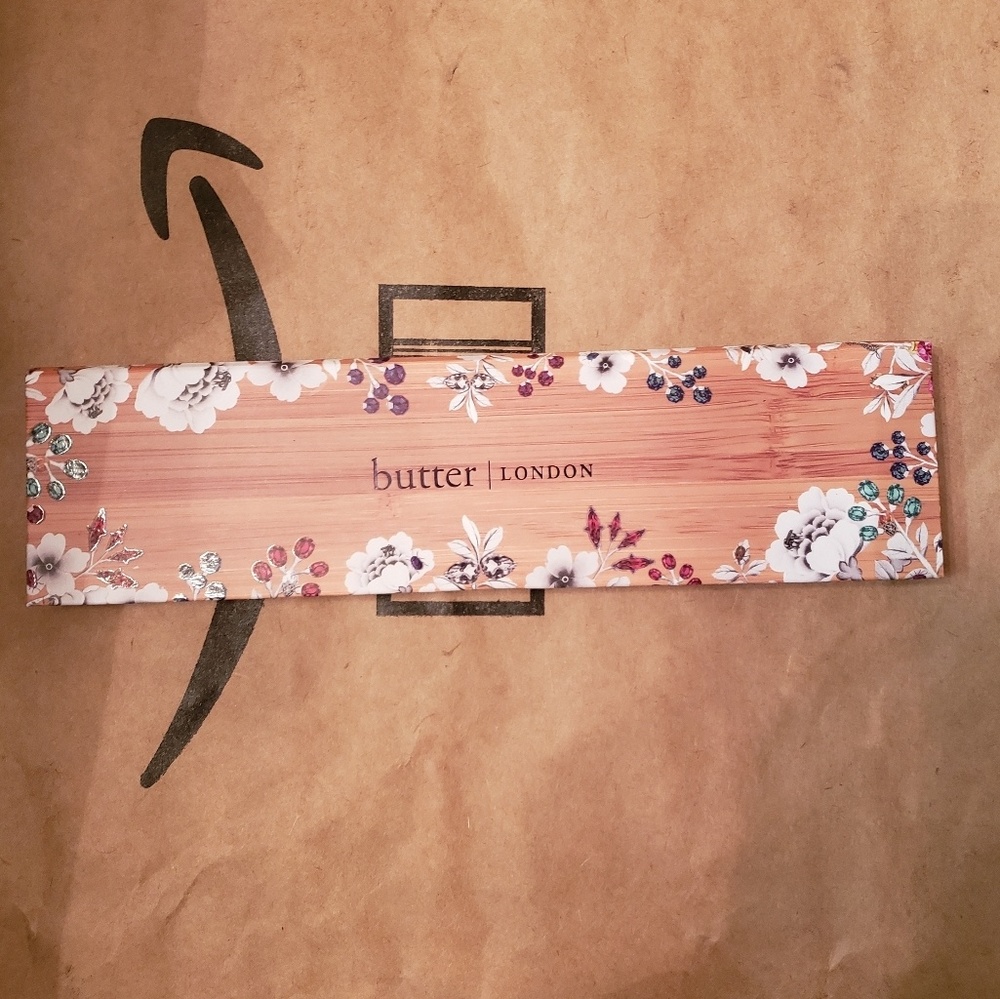 Eyeshadow palette